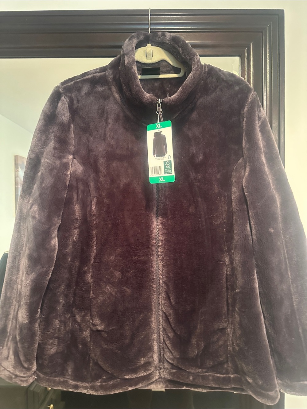 Plush Full-Zip Teddy Jacket in Deep purple